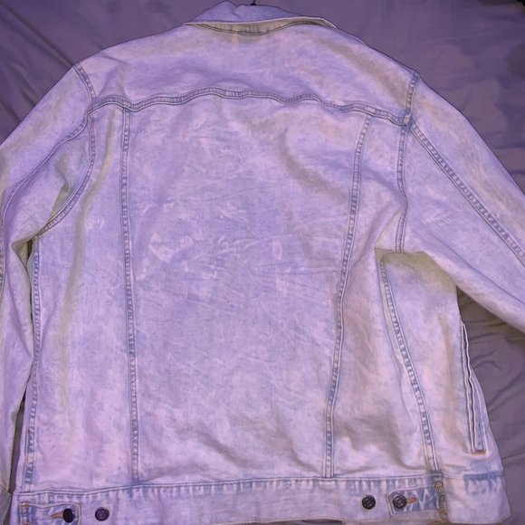 Old Navy Acid Wash Denim Jacket Mens - Picture 2 of 2